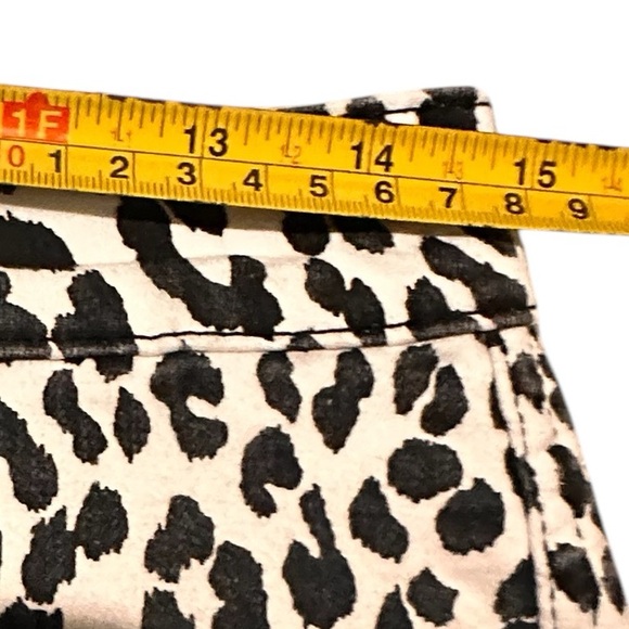 H&M Leopard Print Denim Mini Skirt, size 10 - Picture 2 of 6